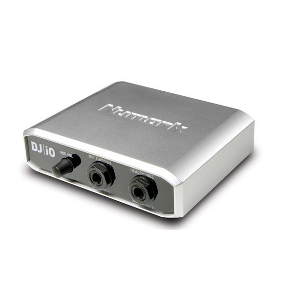 Numark DJ iO - USB DJ Ses Arabirimi